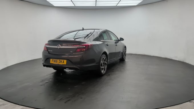 2025 Vauxhall Insignia