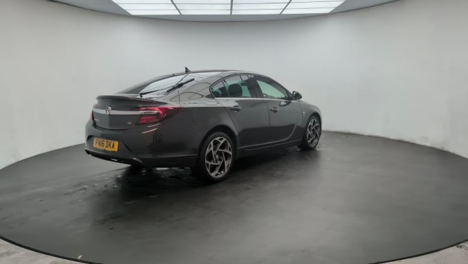 2025 Vauxhall Insignia