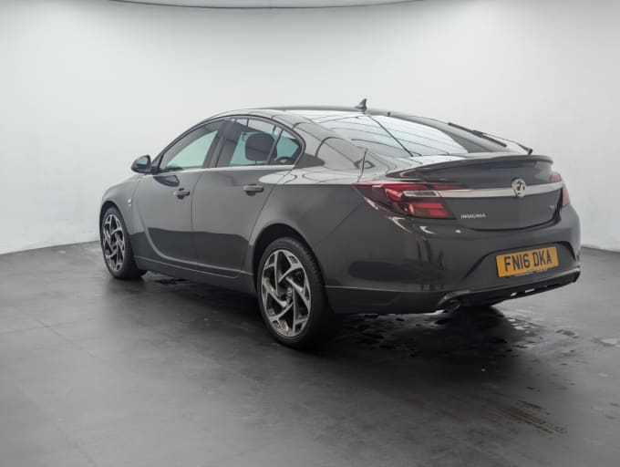 2025 Vauxhall Insignia