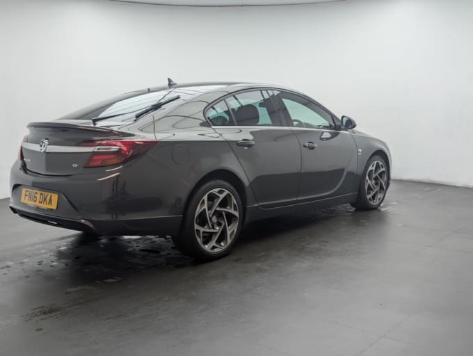 2025 Vauxhall Insignia
