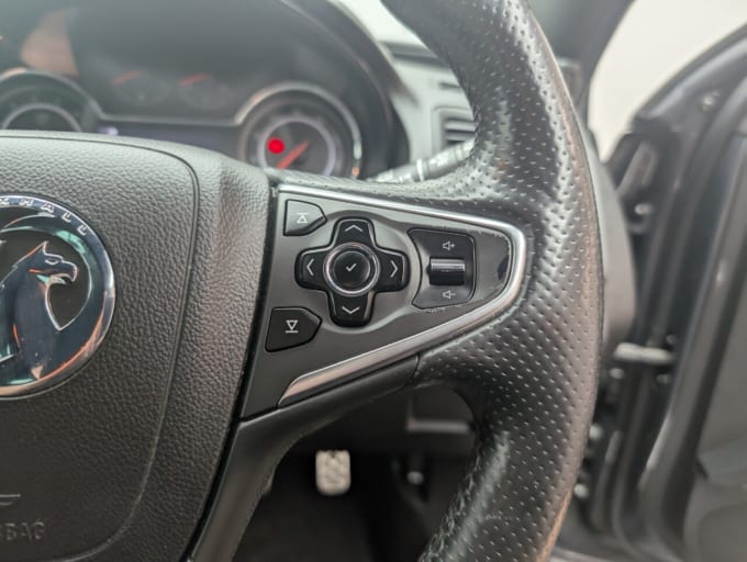 2025 Vauxhall Insignia