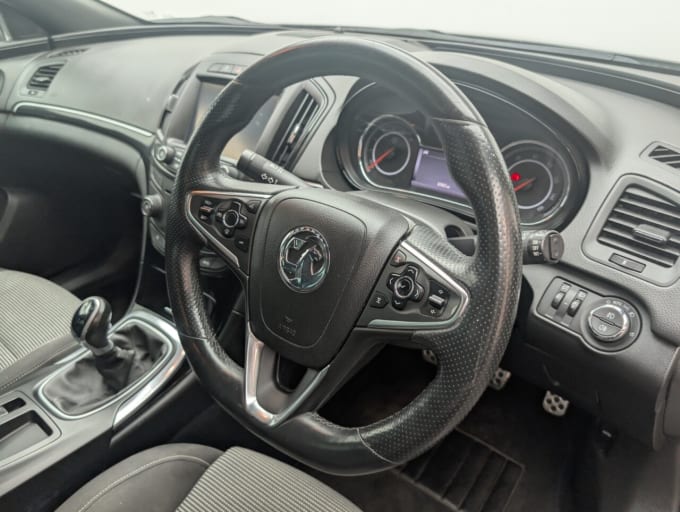 2025 Vauxhall Insignia