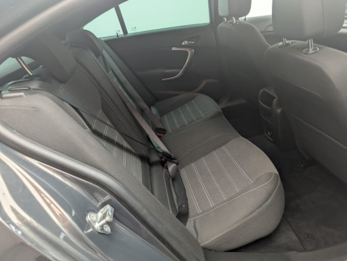 2025 Vauxhall Insignia
