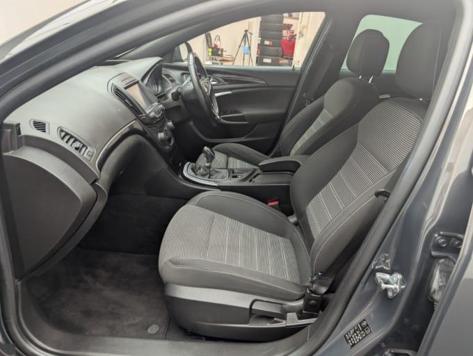 2025 Vauxhall Insignia