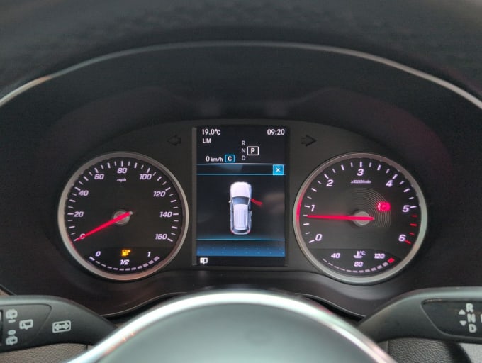2025 Mercedes-benz Glc