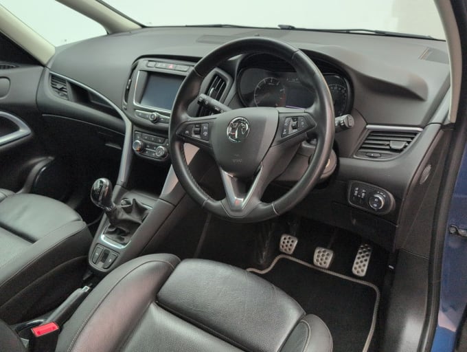 2025 Vauxhall Zafira Tourer