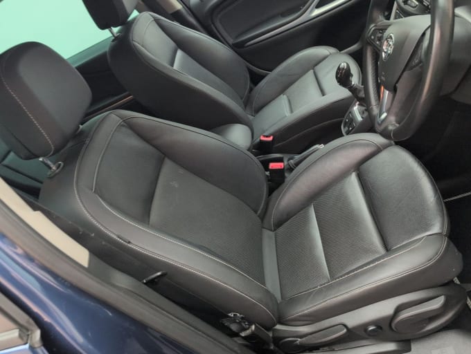 2025 Vauxhall Zafira Tourer