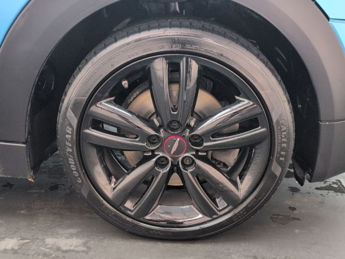 2025 Mini Hatch