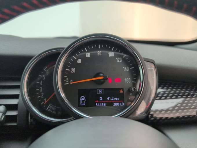 2025 Mini Hatch