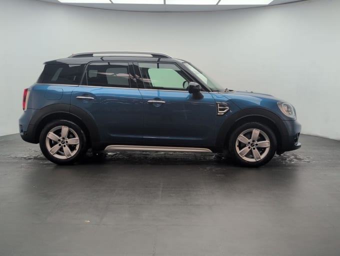 2025 Mini Countryman