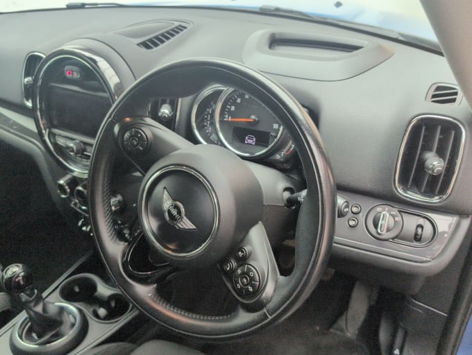 2025 Mini Countryman