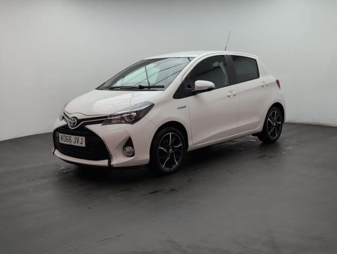 2025 Toyota Yaris
