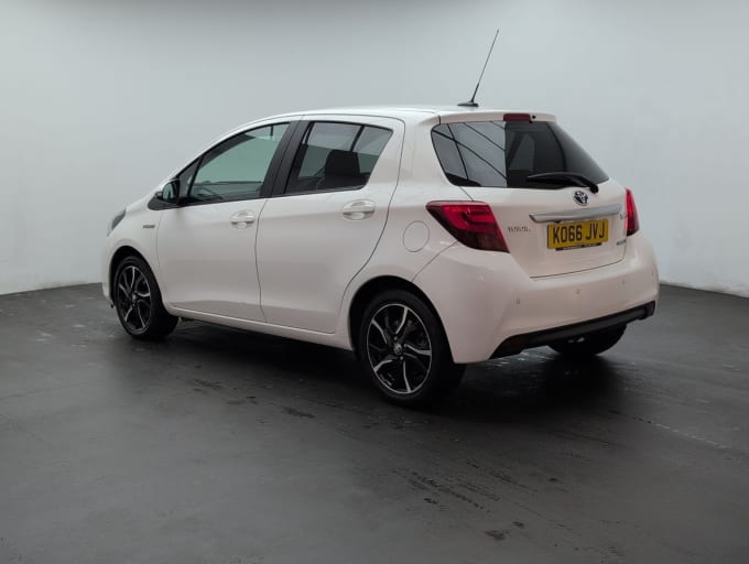 2025 Toyota Yaris