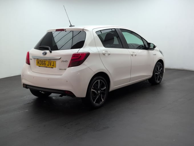 2025 Toyota Yaris