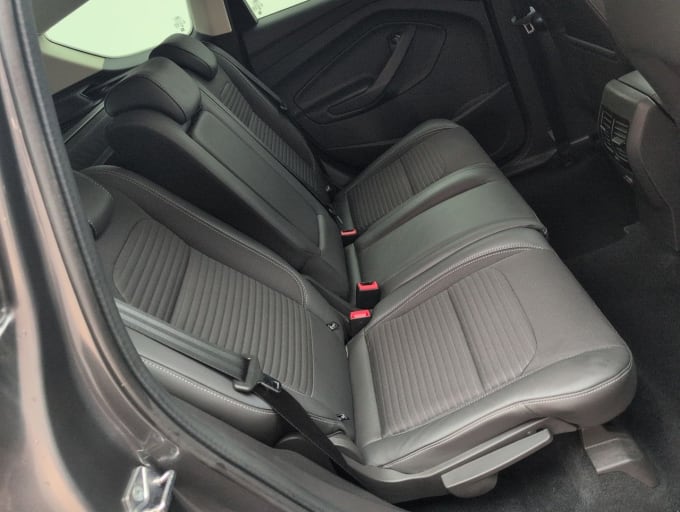 2025 Ford Kuga