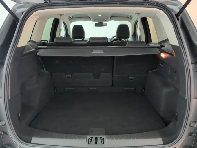 2025 Ford Kuga
