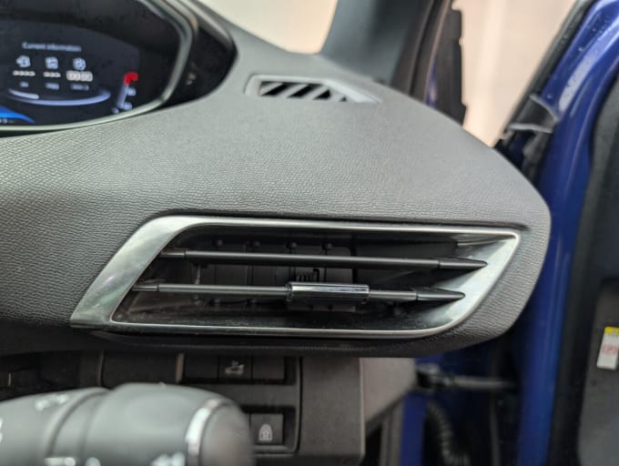 2020 Peugeot 3008