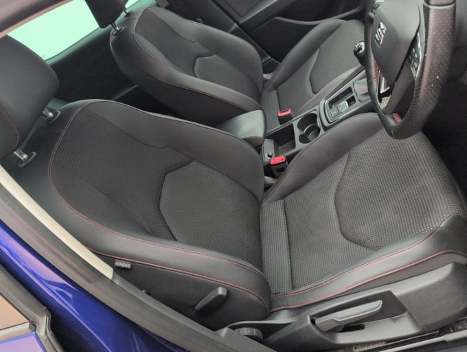 2025 Seat Leon