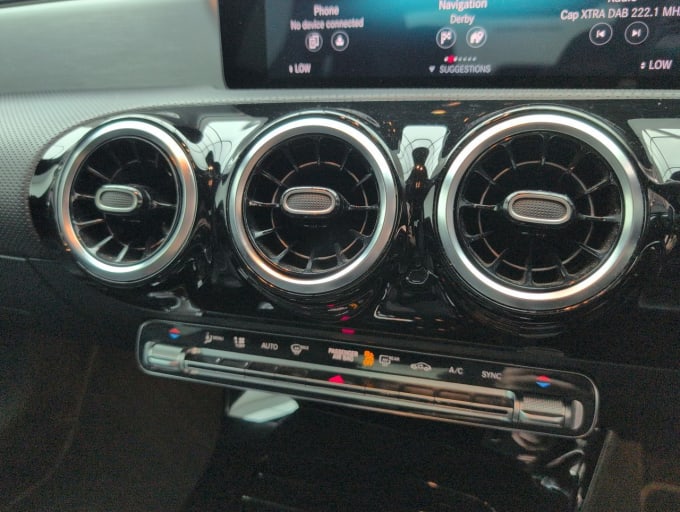 2025 Mercedes-benz Cla