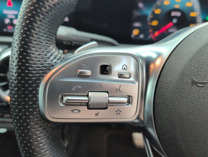 2025 Mercedes-benz Cla
