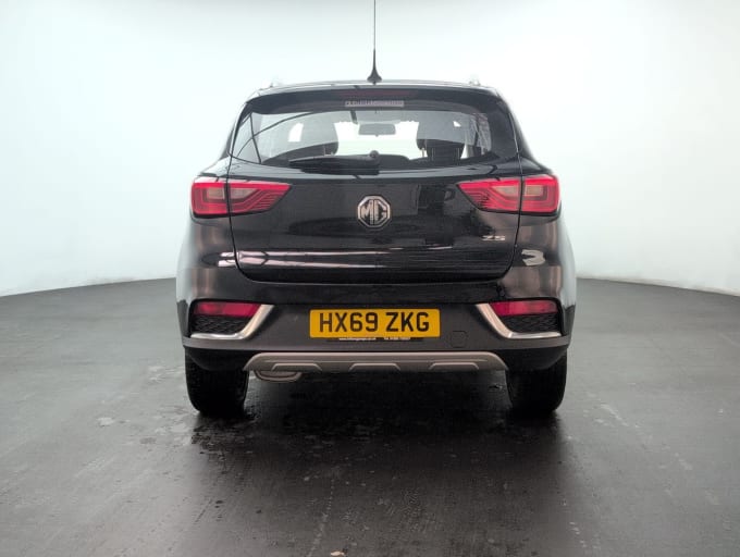 2025 Mg Mg Zs
