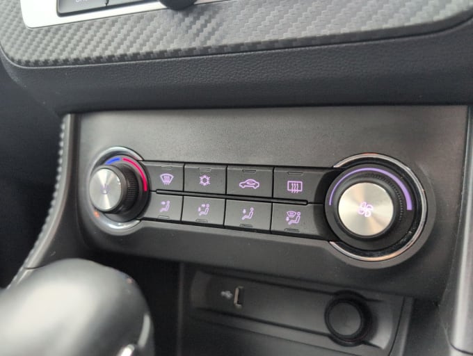 2025 Mg Mg Zs
