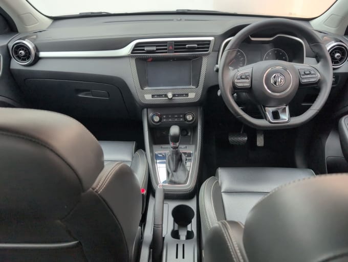 2025 Mg Mg Zs