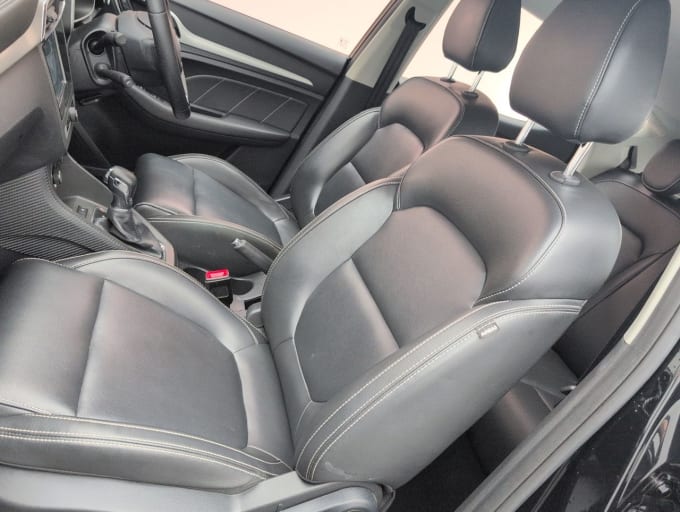 2025 Mg Mg Zs