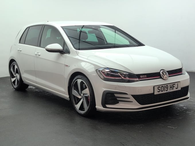 2025 Volkswagen Golf