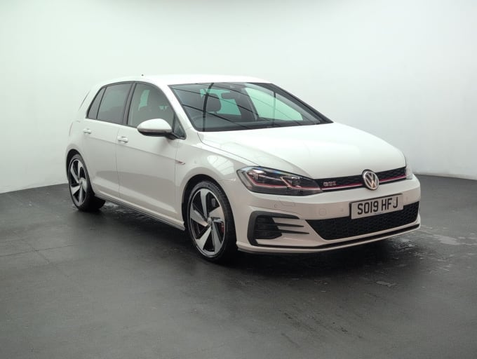 2025 Volkswagen Golf