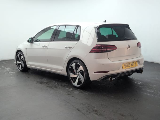 2025 Volkswagen Golf