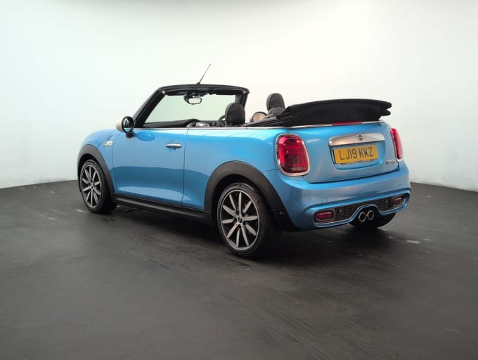 2025 Mini Convertible