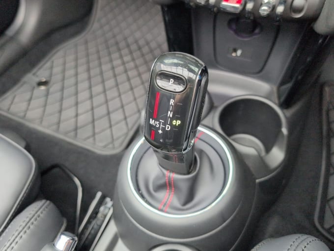 2025 Mini Convertible