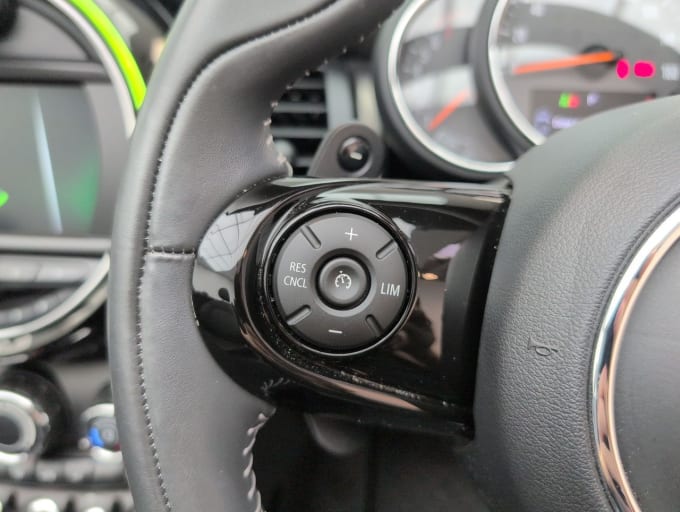 2025 Mini Convertible