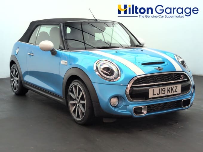 2025 Mini Convertible