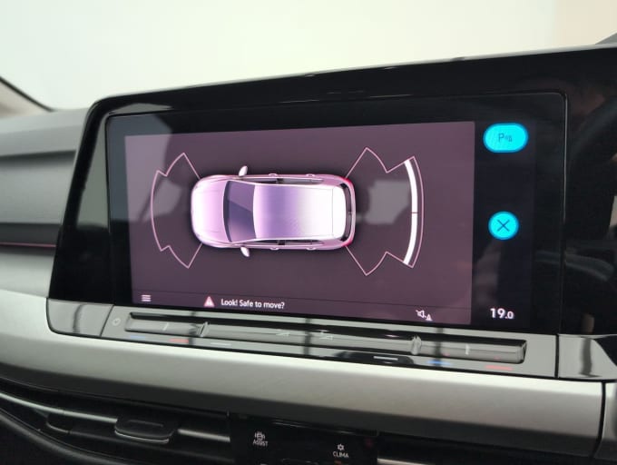 2025 Volkswagen Golf
