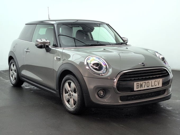 2025 Mini Hatch