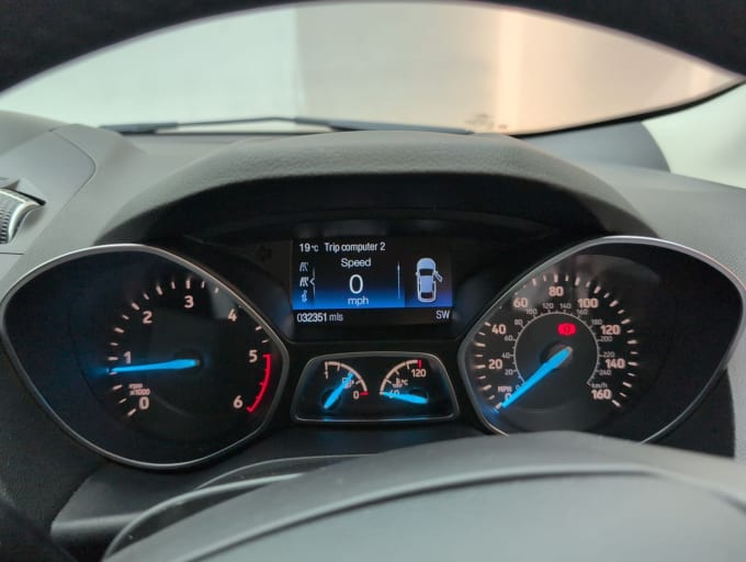 2025 Ford Kuga