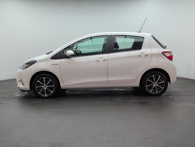 2025 Toyota Yaris