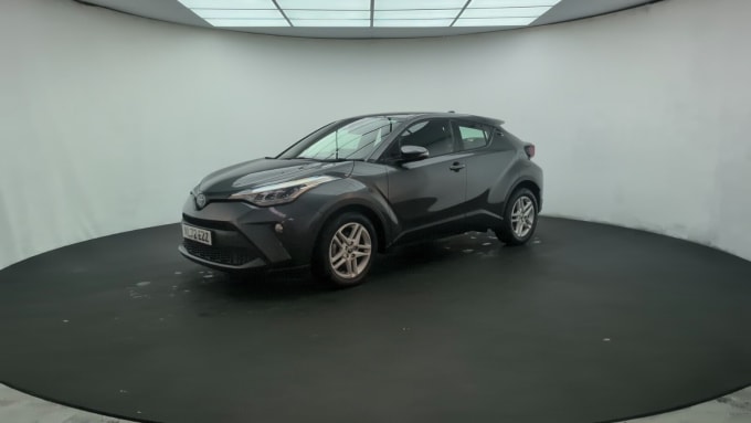 2025 Toyota C-hr