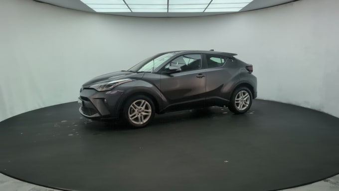 2025 Toyota C-hr