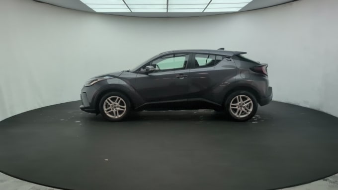 2025 Toyota C-hr