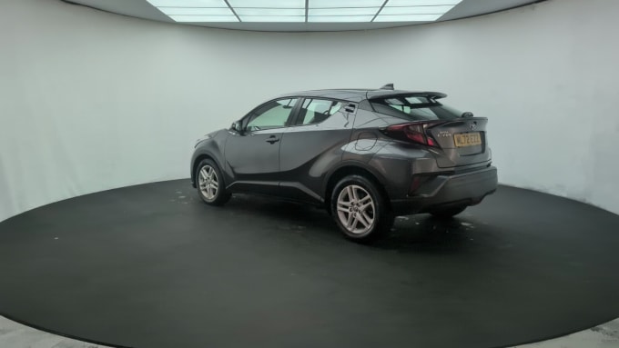 2025 Toyota C-hr