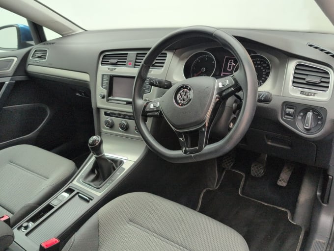 2025 Volkswagen Golf