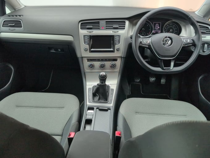 2025 Volkswagen Golf
