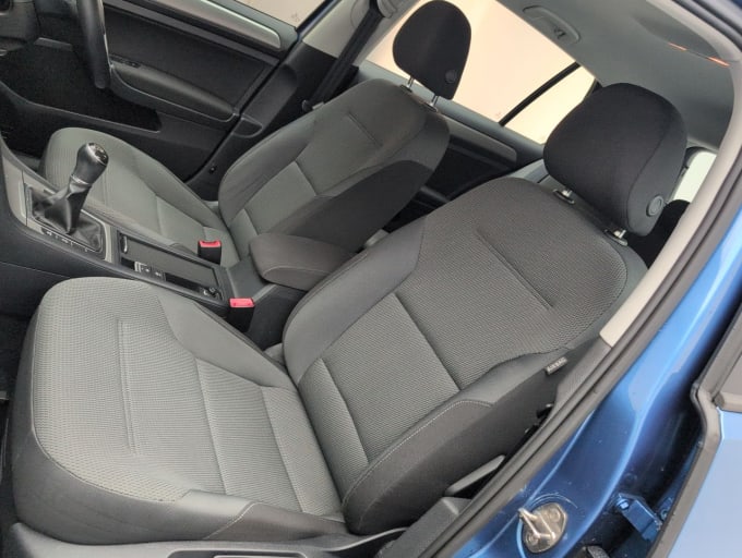 2025 Volkswagen Golf