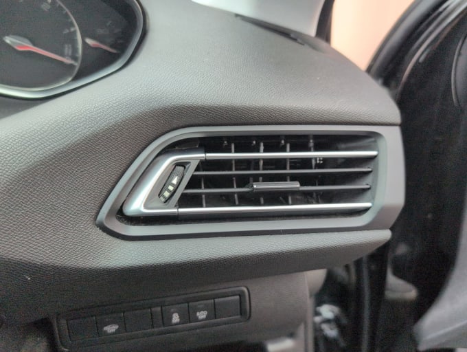 2025 Peugeot 308 Sw