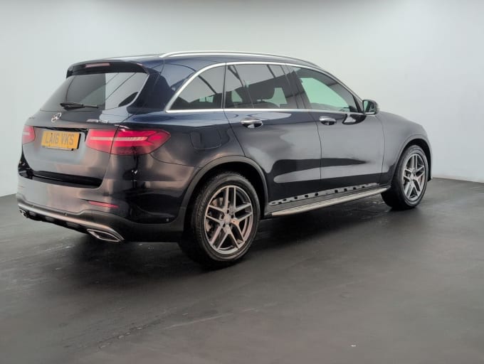 2025 Mercedes-benz Glc
