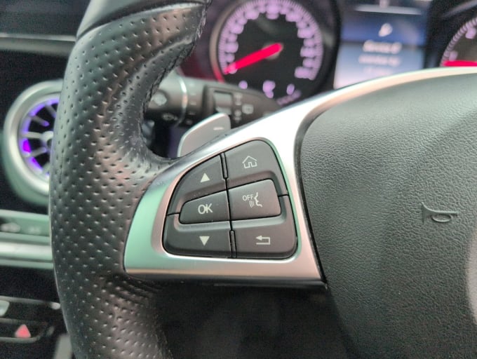 2025 Mercedes-benz Glc