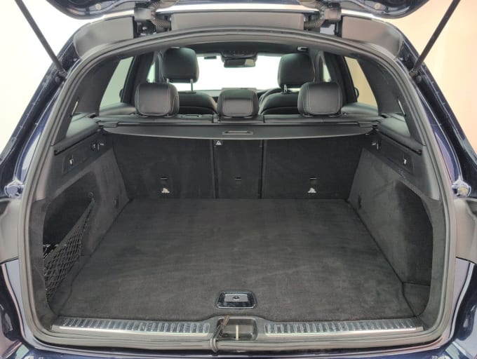 2025 Mercedes-benz Glc